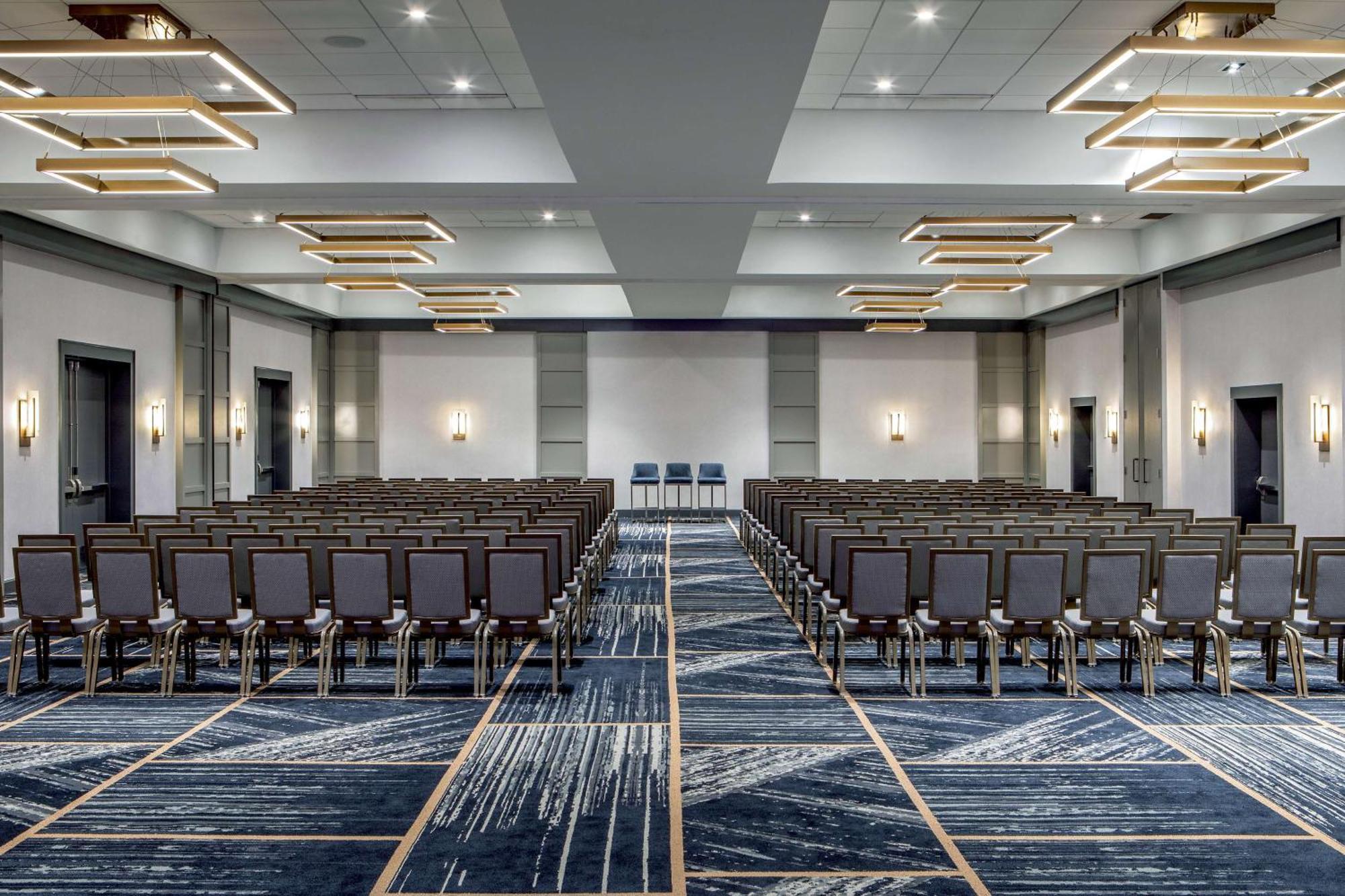 Doubletree By Hilton Washington Dc North/Гейтерсберг Экстерьер фото